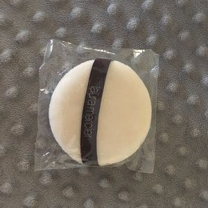 Laura Mercier powder puff